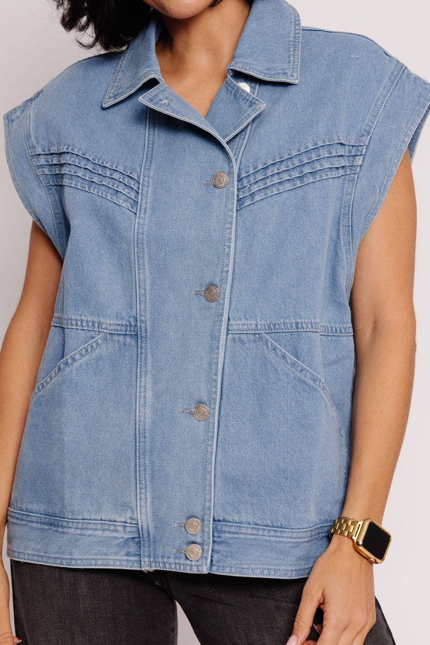 Oliver Denim Vest in Denim Blue