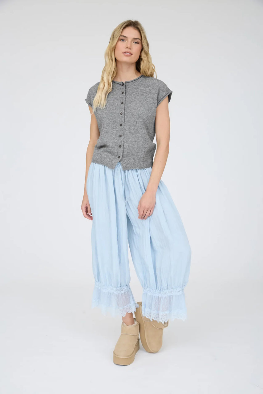 Reyna Sleeve Cardigan in D. Grey