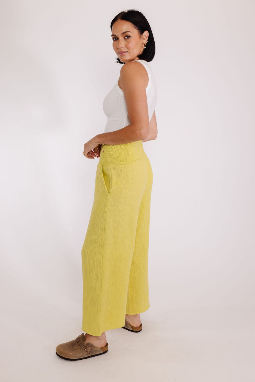 Rori Pant in Lime