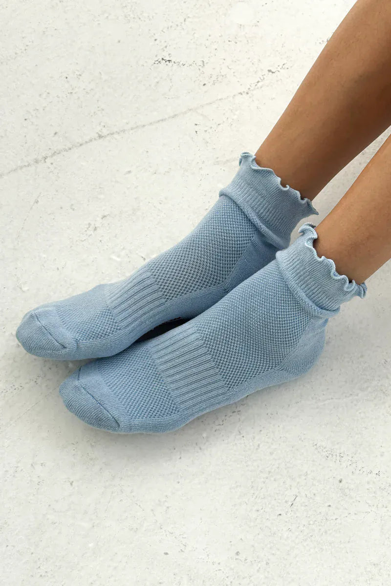 Le Bon Shoppe Hugger Socks in Periwinkle/Red