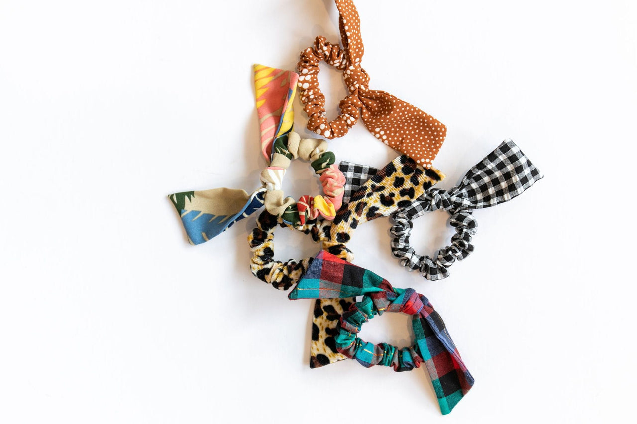 Black Gingham Bow Scrunchie