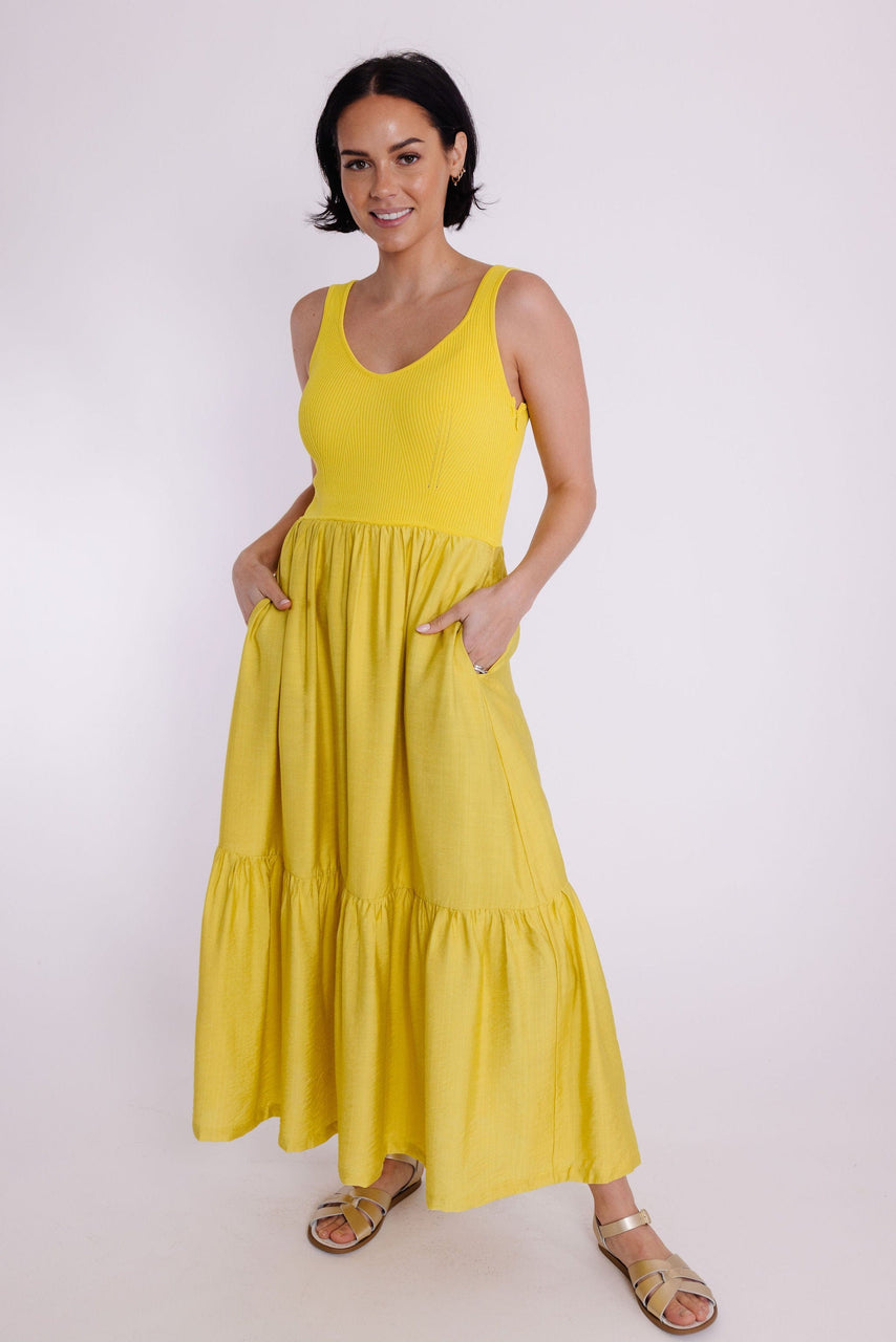 Afternoon Stroll Dress in Citron