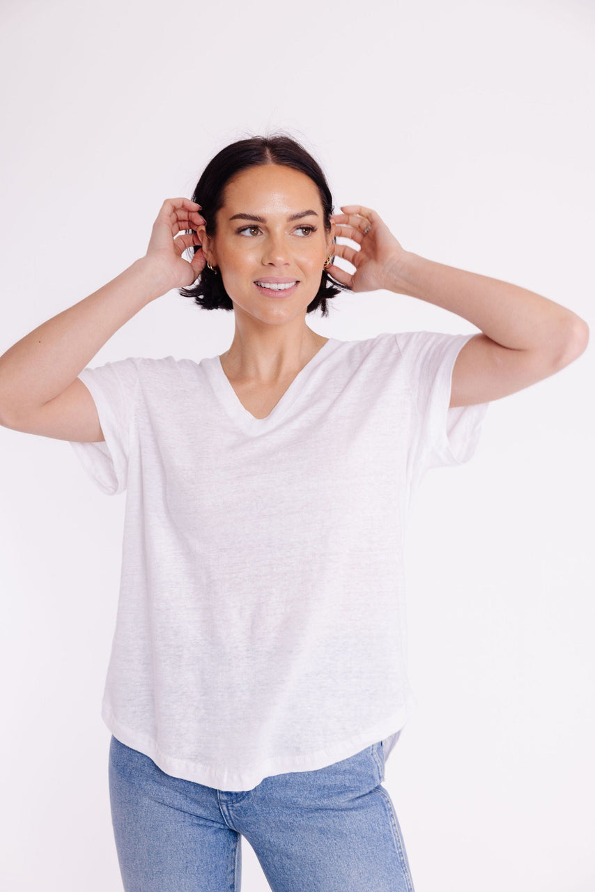 Delta Linen Tee in White