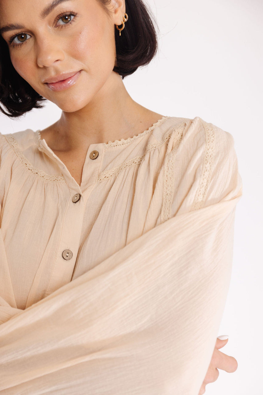 Desiree Blouse in Natural