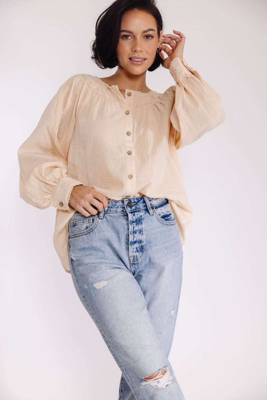 Desiree Blouse in Natural