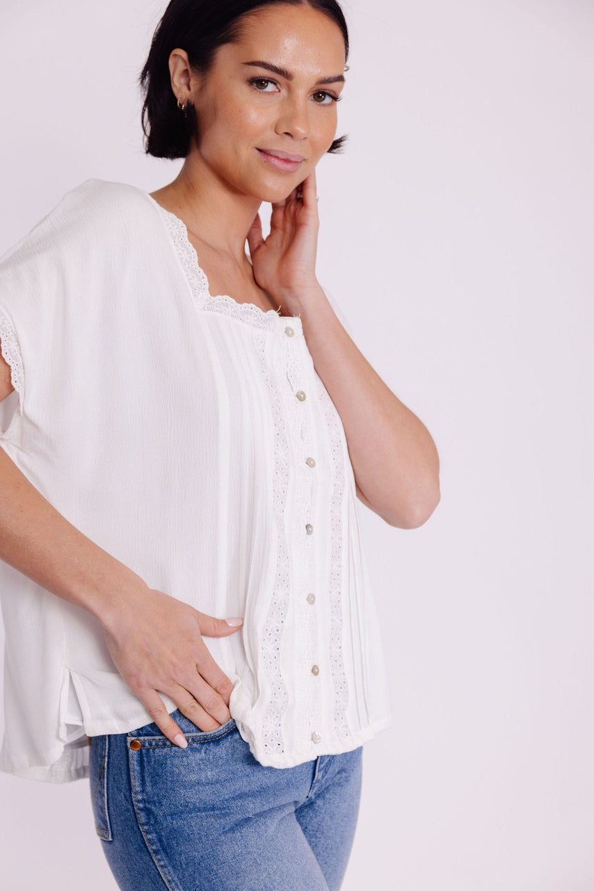 Geniece Blouse in Off White