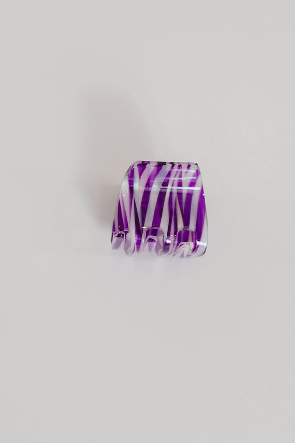 Hair Claw in Purple Marble Pattern 1.5"