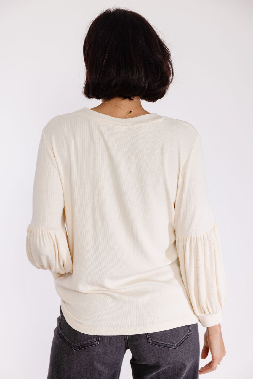 Jona Tee in Ivory