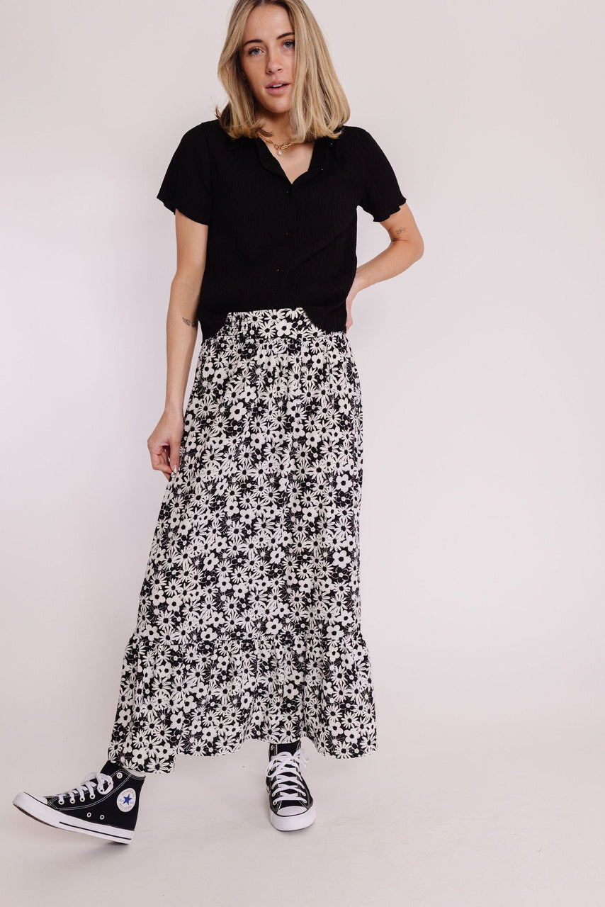 Lakely Skirt in Black/Off White