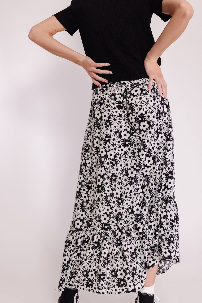 Lakely Skirt in Black/Off White