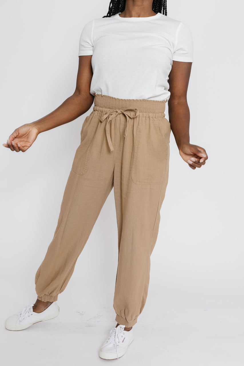 Livvy Pant in Camel