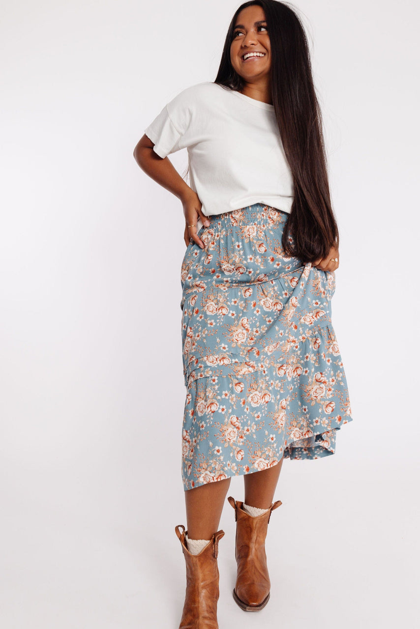 Serenity Lake Skirt in Sage Floral