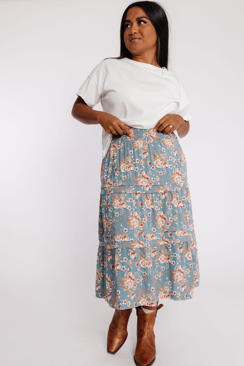 Serenity Lake Skirt in Sage Floral