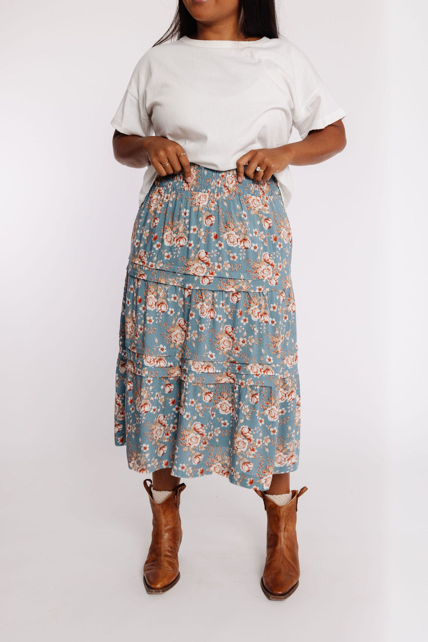 Serenity Lake Skirt in Sage Floral