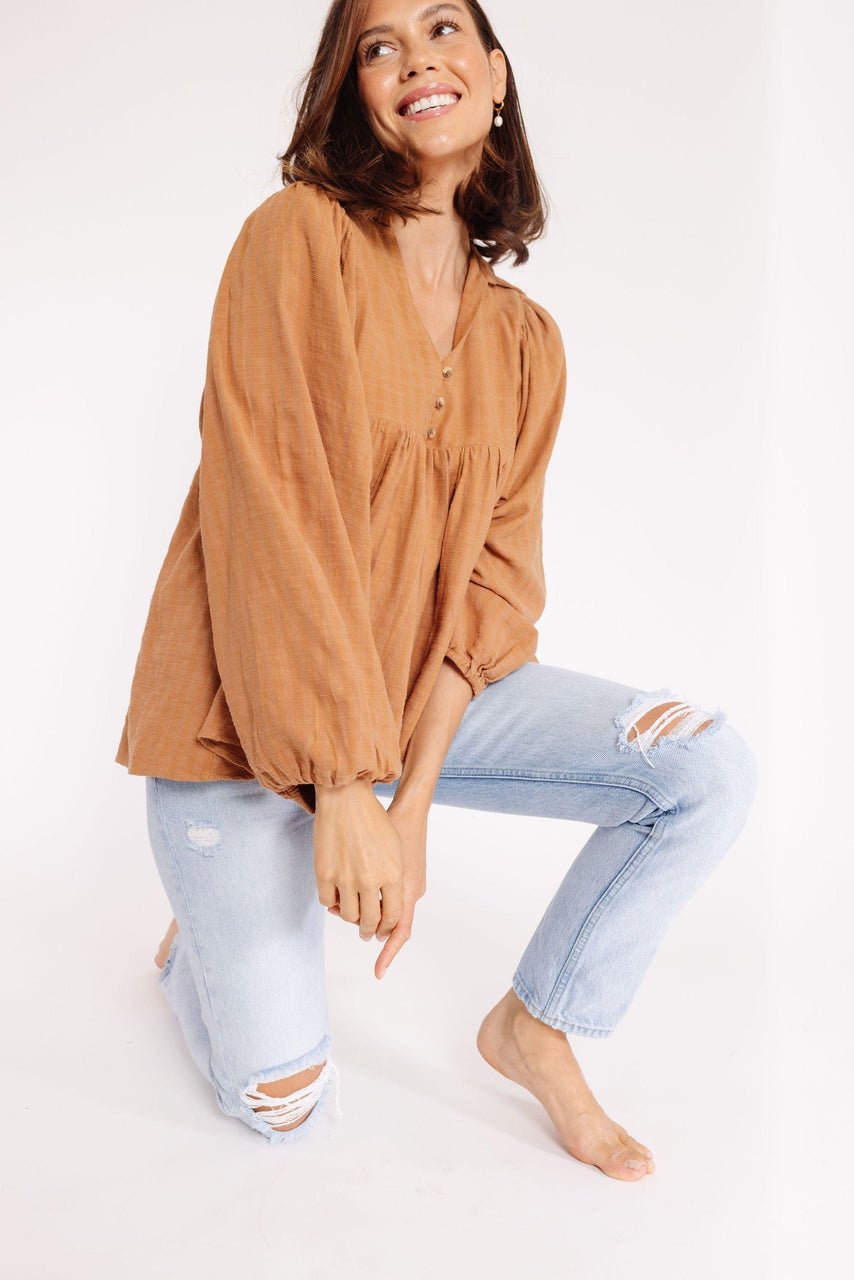 Sonni Blouse in Camel