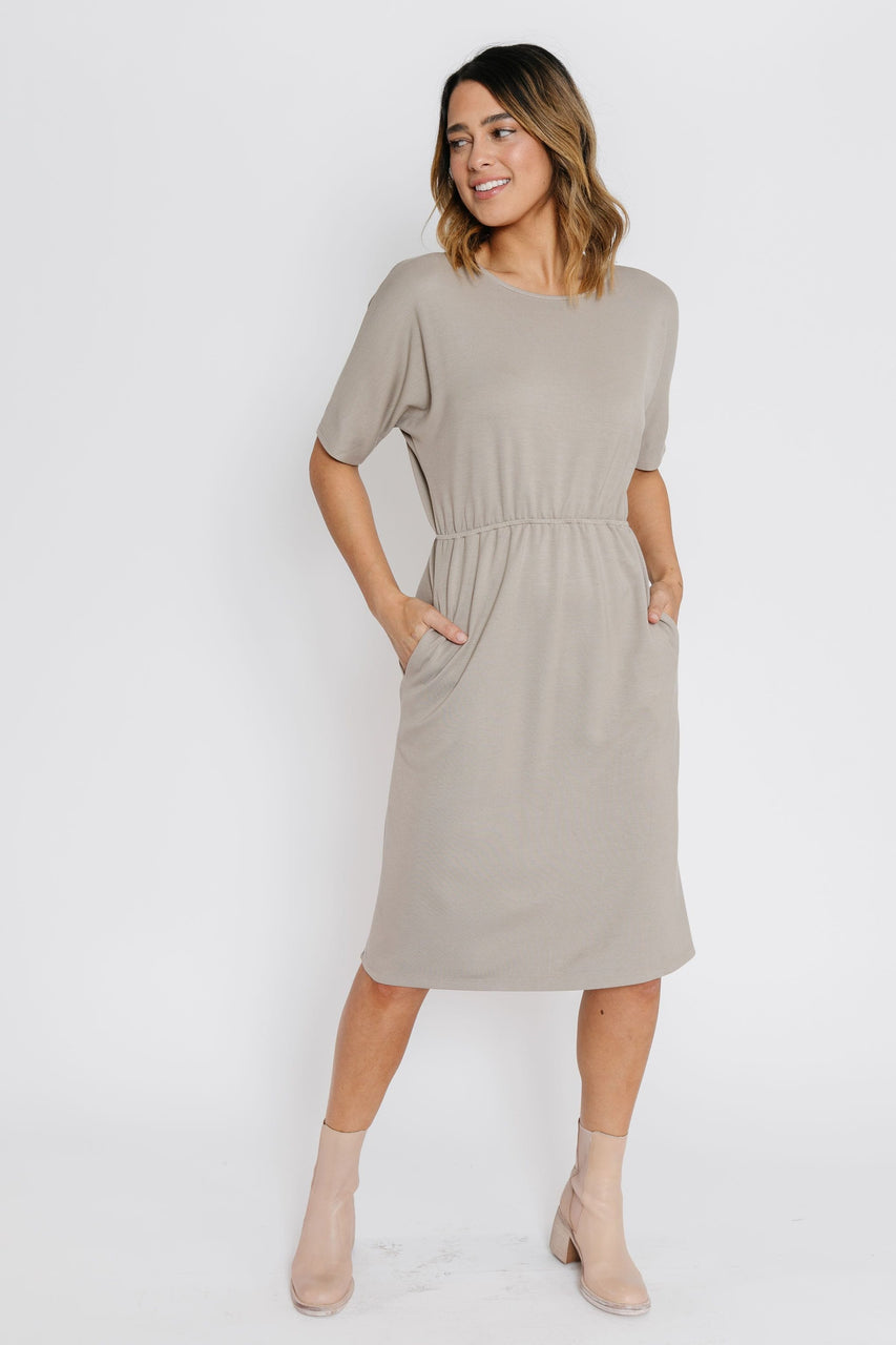 Susan Dress in Khaki